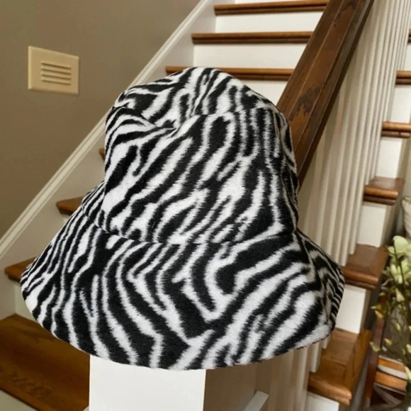 NWT Anthropologie Faux Fur Zebra Bucket Hat